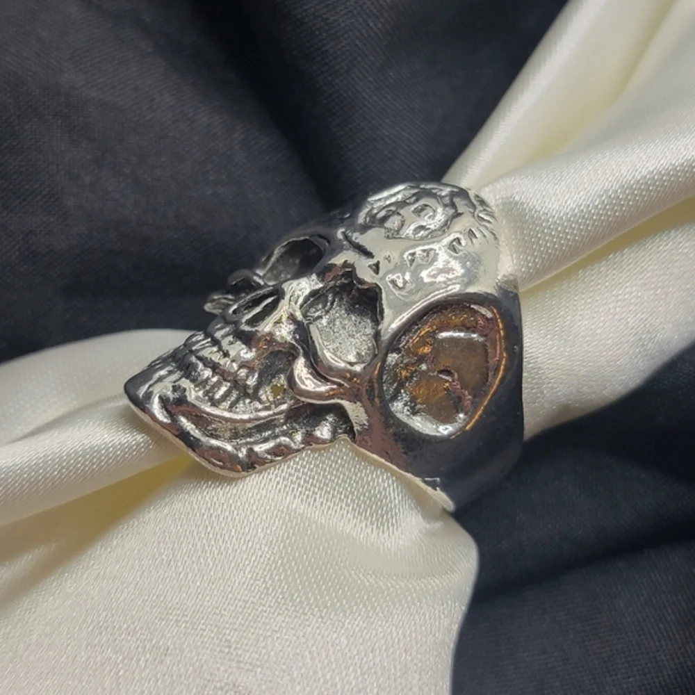 Third eye skull ring